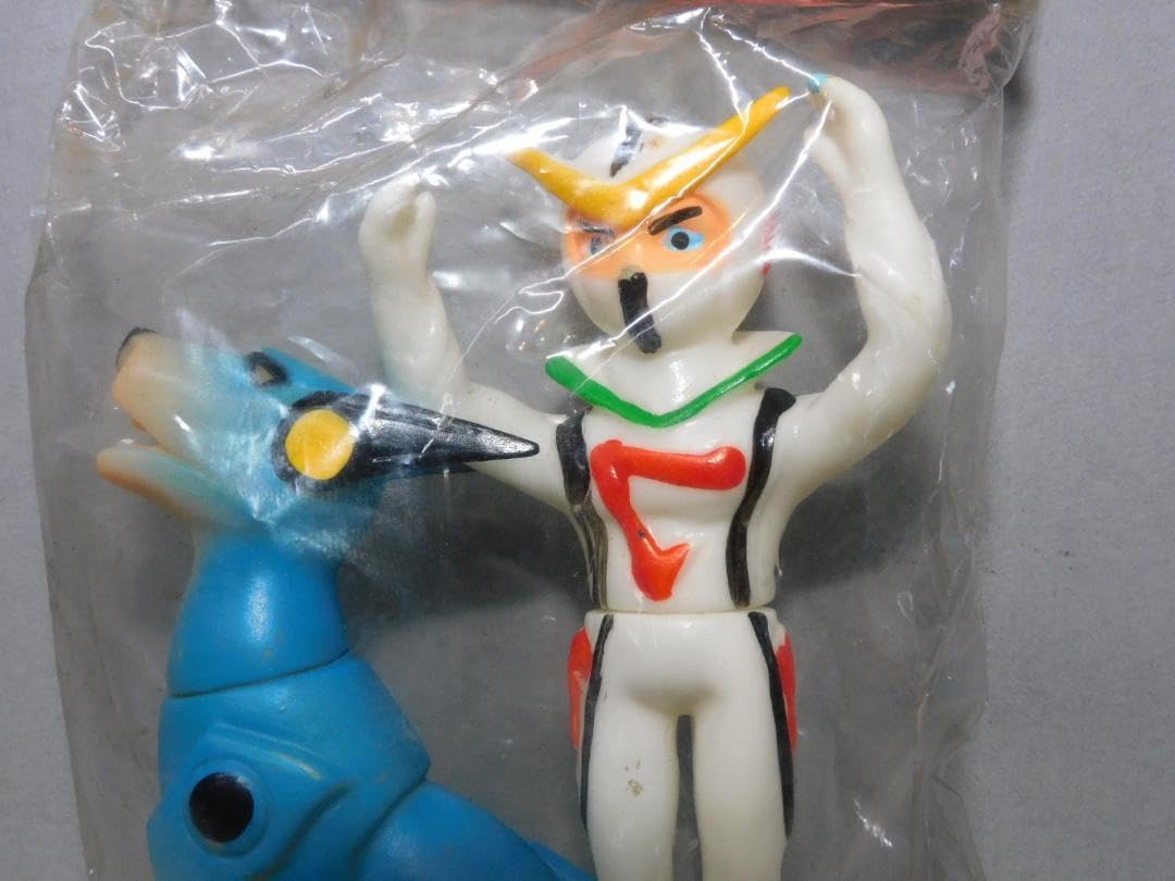 無版権　パチ 新造人間キャシャーン＆フレンダー タカトク ソフビ 6月15日(日)11時より販売開始】【Kaiju One】新造人間キャシャーン