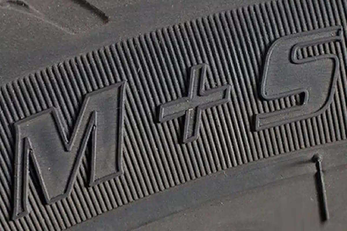 Pneumatico TASSELLATO OFF ROAD FUORISTRADA Sumaxx ALL TERRAIN A/T 245/65 R17 111T M+S NUOVO