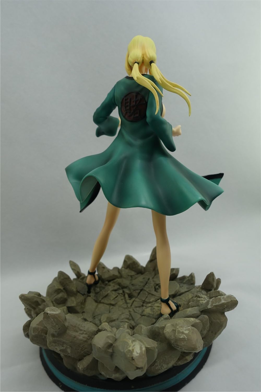 Amazon.co.jp: 魔改 火影共鳴の 綱手 フィギュア ガレージキット完成品