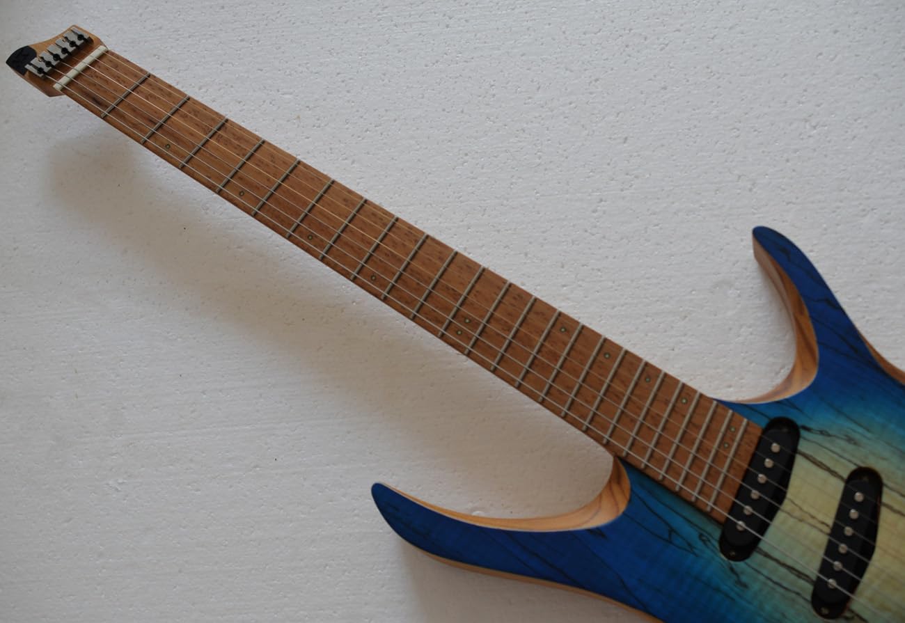 Amazon | 2024 ファンフレット6弦ヘッドレスエレキギターブルー