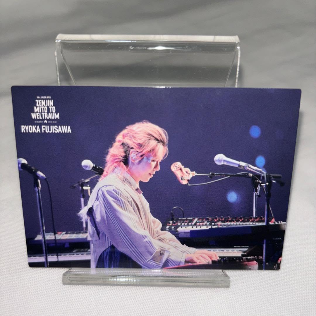 Mrs. GREEN APPLE ゼンジンフォトカード 藤澤涼架 Mrs. GREEN APPLE ゼンジン フォトカード 藤澤涼架 021 - メルカリ