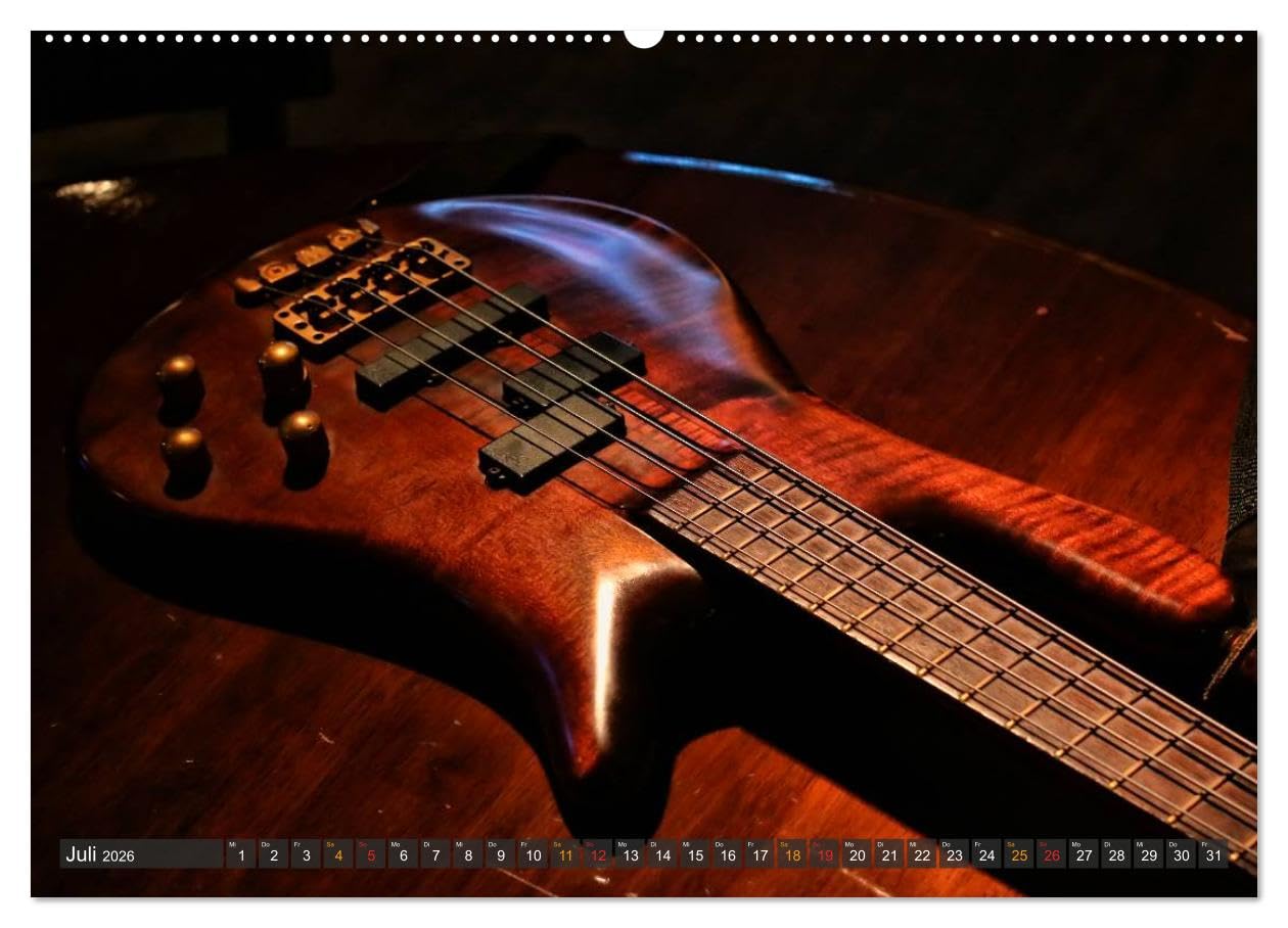 Bassgitarren - einfach cool (hochwertiger Premium Wandkalender 2026 DIN A2 quer), Kunstdruck in Hochglanz: Der Bass - erst wenn er beginnt zu spielen, fängt das Lied wirklich an.