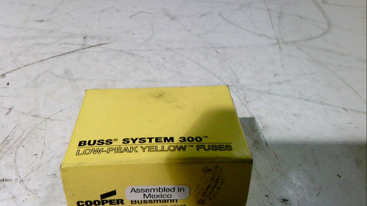 COOPER BUSSMANN LP-CC-8 - Qty. of 10, Fuse 8A, 600V, TIME DELAY LP-CC-8 - Qty. of 10