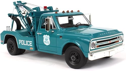 Miniatura 2 de Greenlight 1967 Chevrolet C-30 Dually Wrecker Tow Truck Green NYPD (Departamento de Policía de la Ciudad de Nueva York) 1/18 Modelo de coche fundido