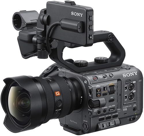 Sony ILME-FX6 Cámara de línea de cine de fotograma completo con SEL24105G