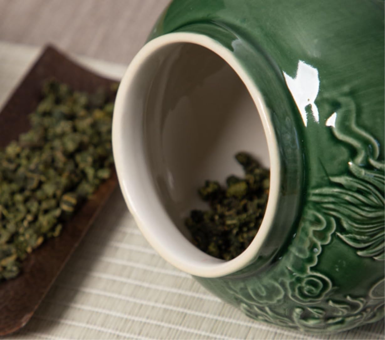 Decorative Ginger Jar Vase - Porcelain Vase With Lid, Ceramic Green Floral Print, Display Storage Decor Centerpiece, 13 * 20Cm