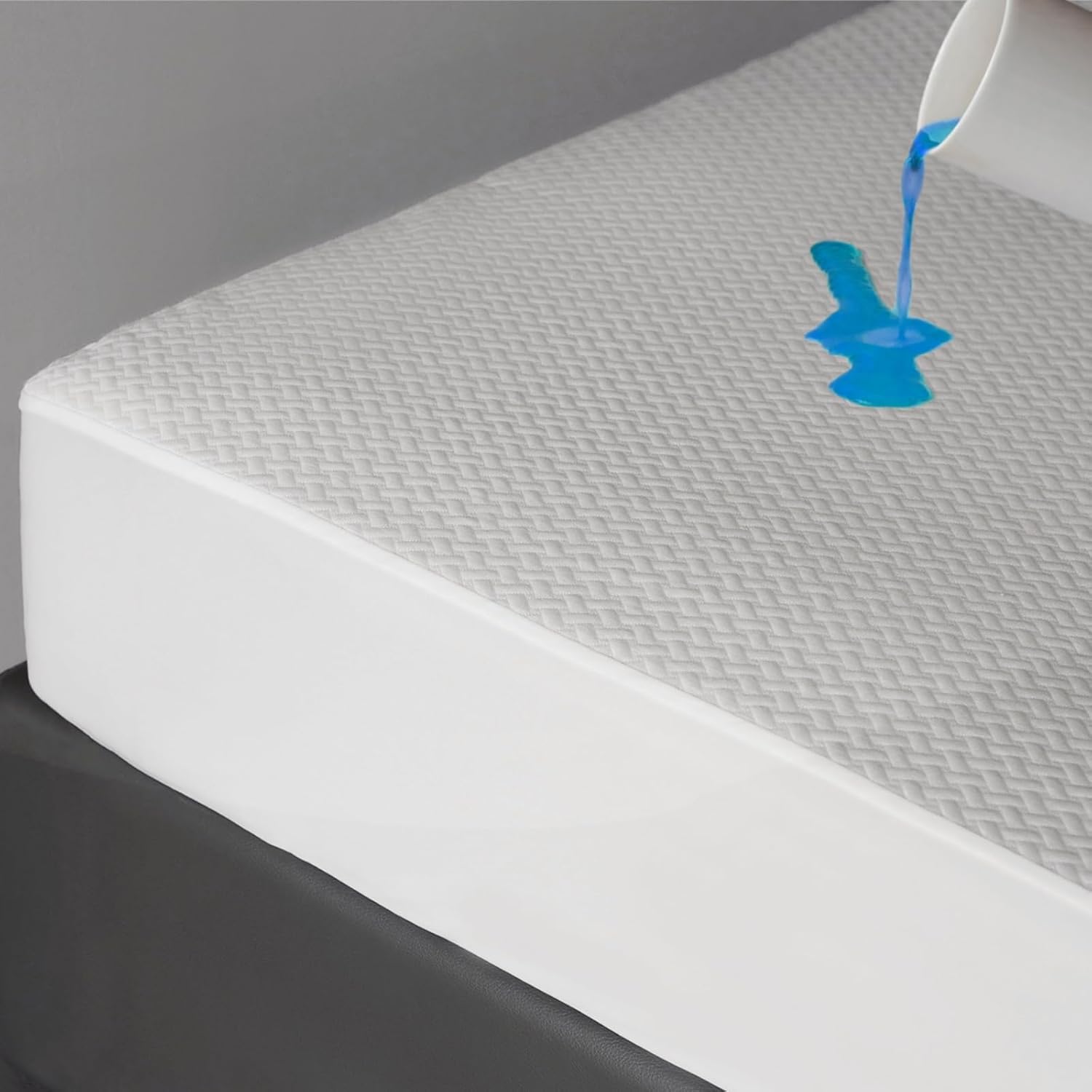 MAXICOZY Waterproof Mattress Protector King, 3D Air Bamboo Mattress Protector Jacquard Fabric, 100% Waterproof & Beathable King Mattress Cover, Deep Pockets up to 20" (White) King (78" x 80") White