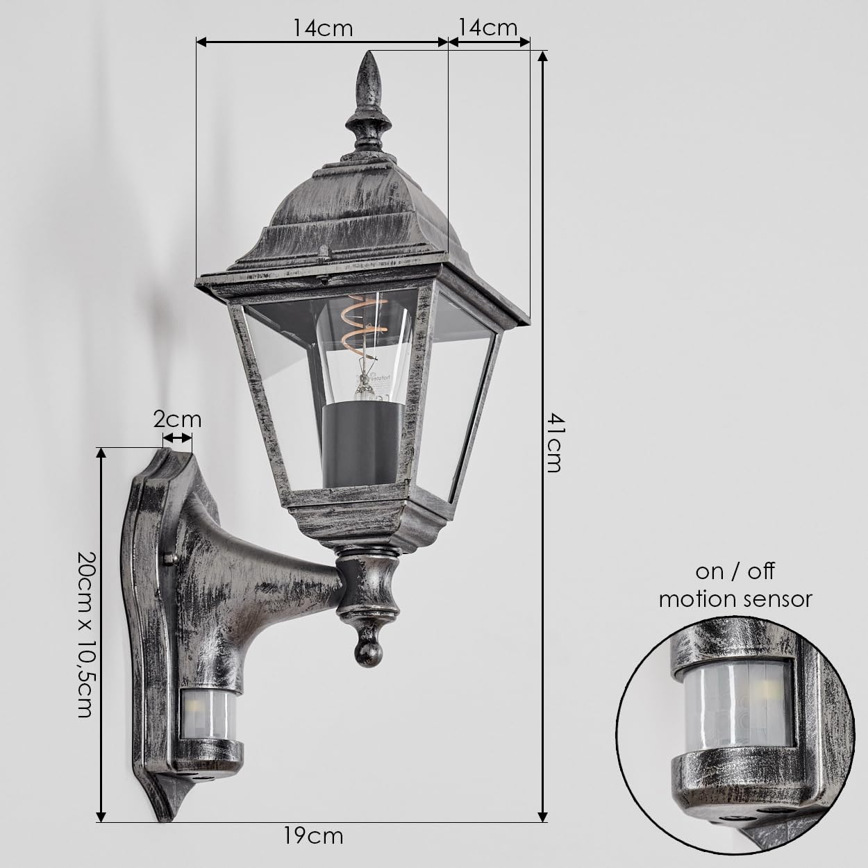 HOFSTEIN Außenwandleuchte Naofe, Außenwandlampe mit Bewegungsmelder aus Metall/Glas in Schwarz/Silber/Klar, Wandleuchte außen im Vintage/Antik/Landhaus-Design, Garten, Hof, Haustür, E27, IP44