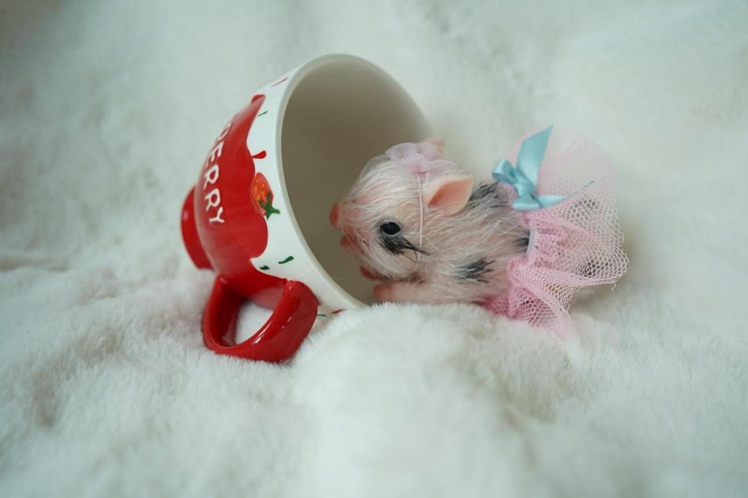 Newtotlove 5 Inch Cute Full Body Silicone Piglet,Lifelike Piglet Reborn Baby Piglet- Decompression Toys