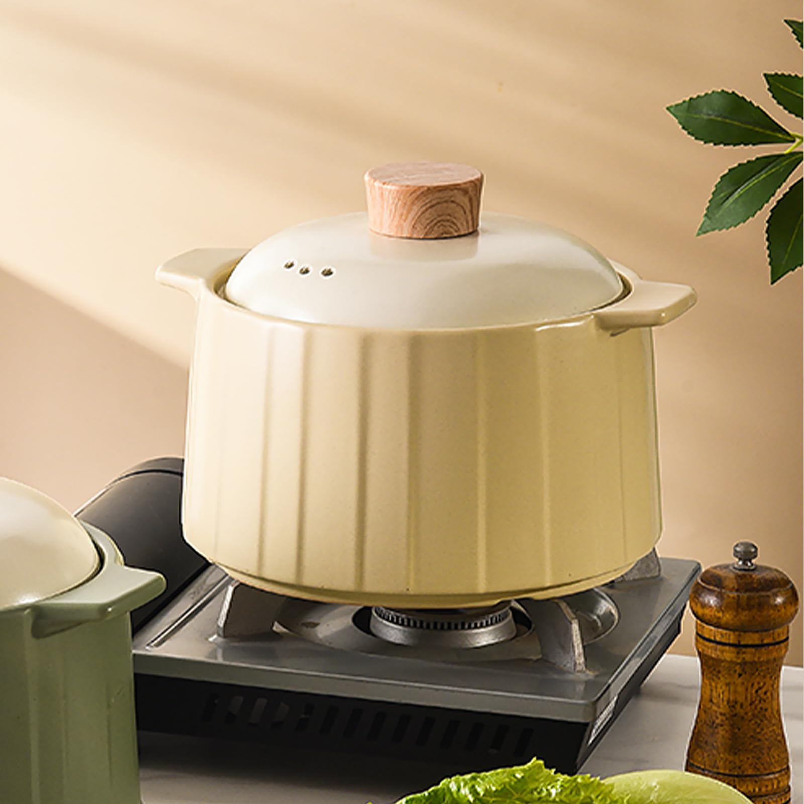 Ceramiczne naczynie żaroodporne, gliniany garnek, gliniany garnek z pokrywką, garnek do gulaszu, zupy, pary, odporny na wysokie temperatury, 4,2 l (4 l) żółty