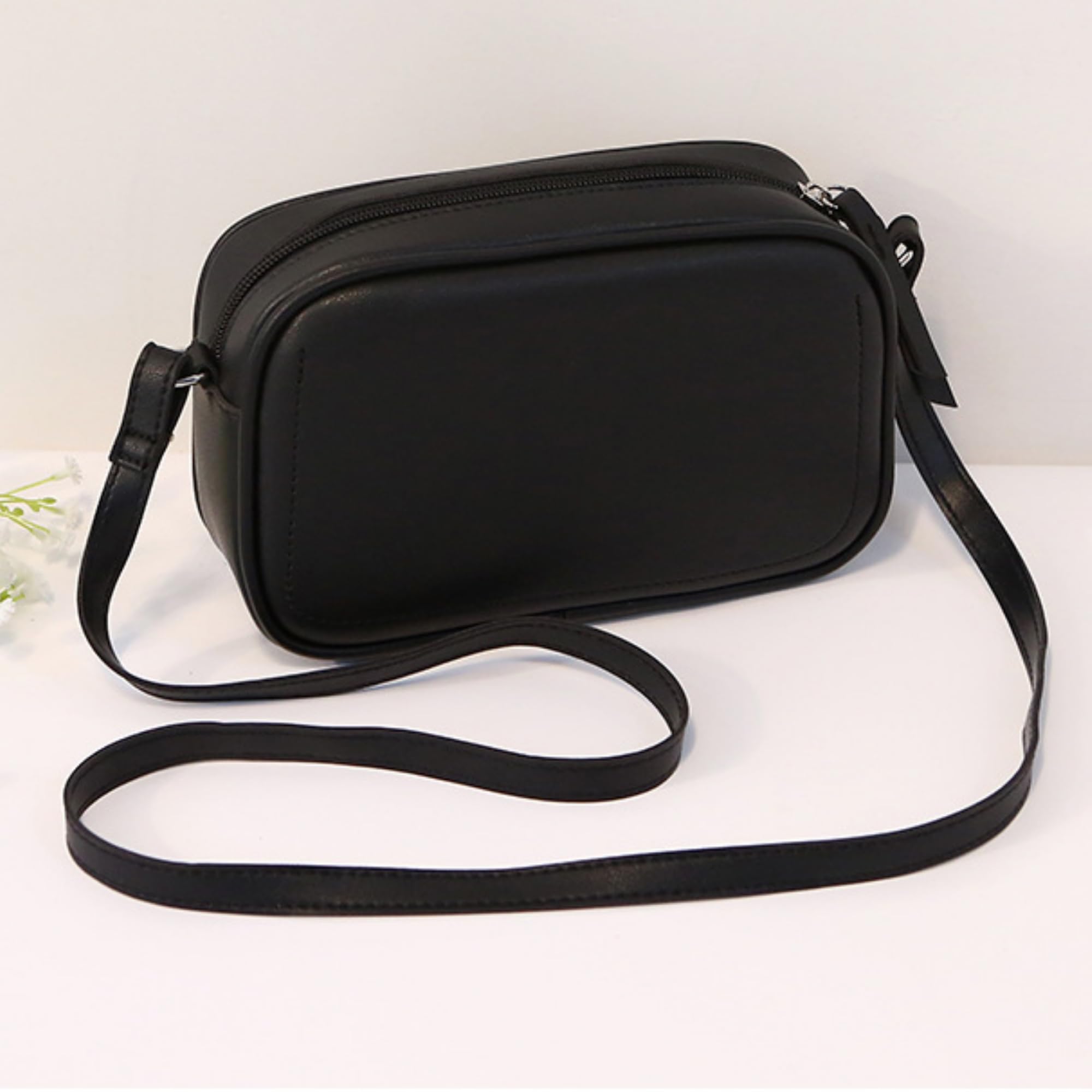 Small Crossbody Bags for Women Waterproof Handbags Messenger Shoulder Purse with Adjustable Strap for Workout Traveling (Black)