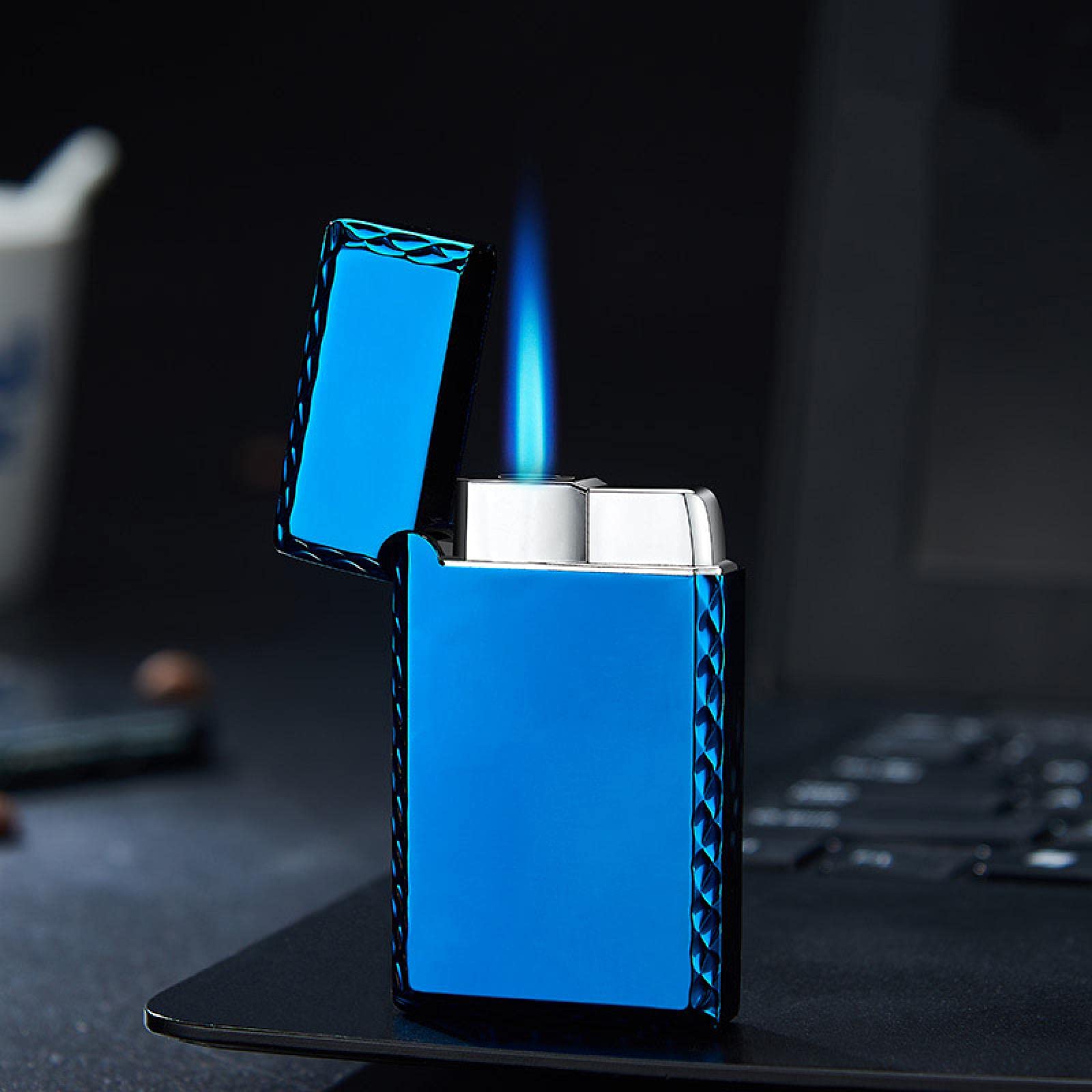 Accendino Antivento, Accendini da Tempesta, Getto Accendini Butano Gas Ricaricabile, Regolabile Fiamma Accendino per Cucinare, Candele, Campeggio, Grigliate e All'aperto (Senza Gas) (Rosso+Blu