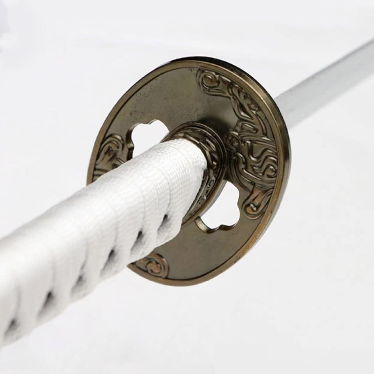 ZHAOMEI Katana en Bambou avec Fourreau laqué en Bois Massif,Bokken Fait à la Main pour l'entraînement au Kendo,Jeu de rôle,décoration de la Maison,Collection d'exposition,Cosplay,Cadeau,blanc-104CM