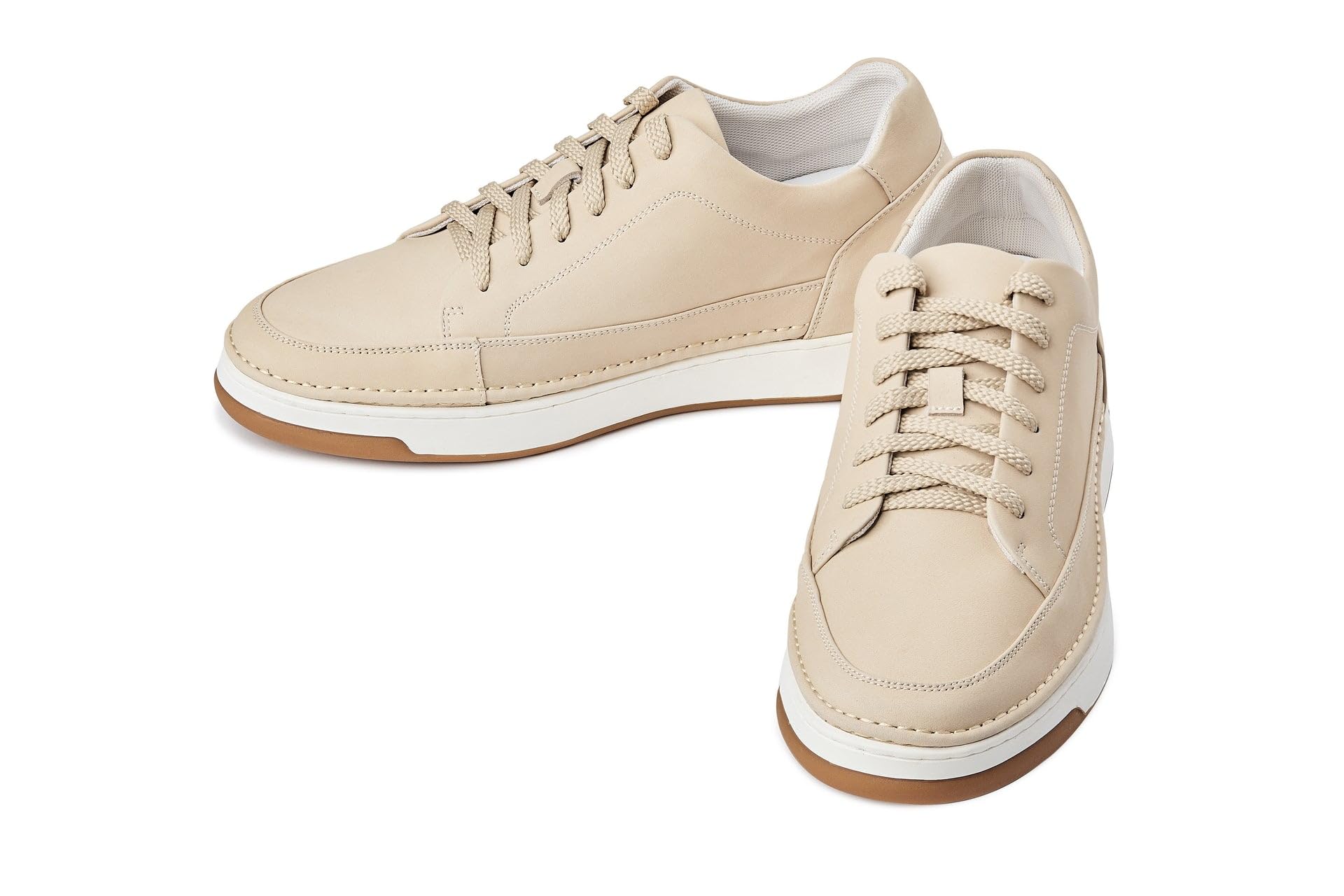 CALTO Zapatos de elevación Invisibles para Hombre con Aumento de Altura – Zapatillas de Cuero de Primera Calidad con Cordones – 2.6 Pulgadas más Altas, Suela de Goma Blanca de Ante Blanco Marfil, 40