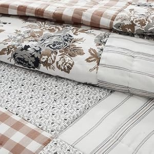 Vhc brands annie portabella floral patch twin quilt 68wx86l  urban country home decor