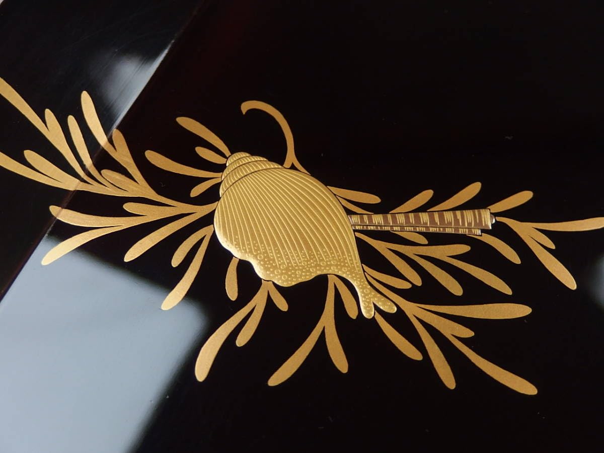 田中表阿弥　漆器　塗師　菓子器　茶道具 Amazon.co.jp: 【骨董茶道具】塗師田中表阿弥蒔絵貝尽角盆