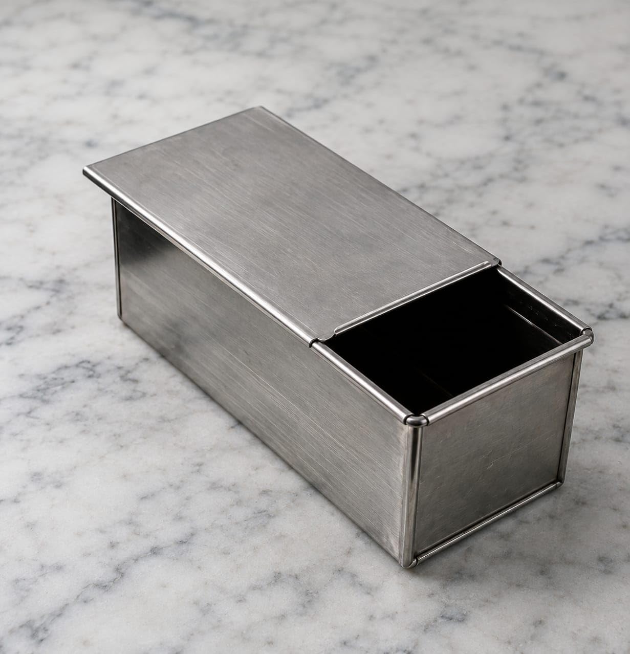 Traditional Iron Sandwich Bread Box TIn Mould with Cover 400g Capacity, Small, for Home, Resturant and Personal use fot Baking, (7x3.5x3.5 inch).-image-26