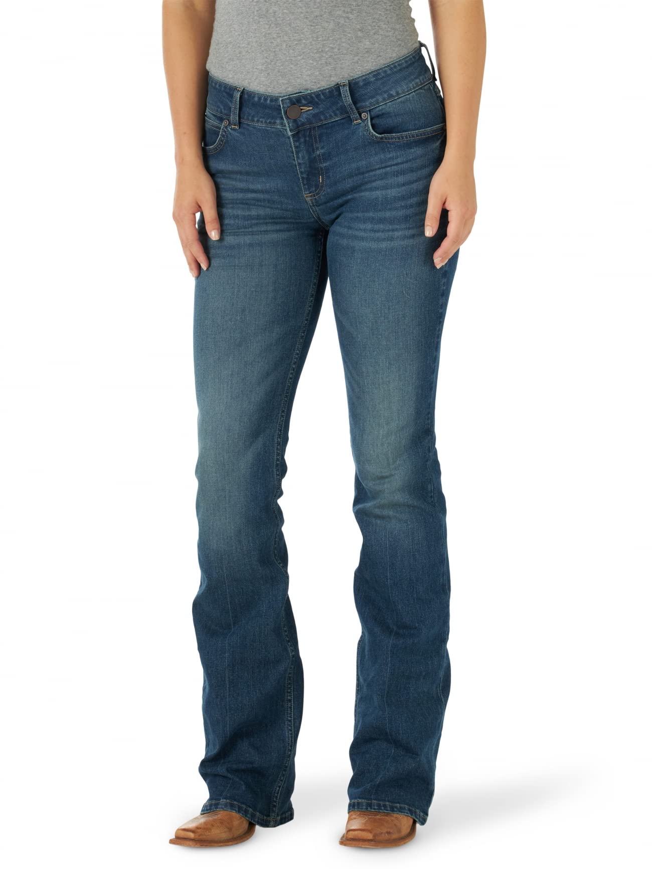 Wrangler Women's Western Mid Rise Stretch Straight Leg Jean, Dark Stone, 9W x 30L : Buy Online at Best Price in KSA - Souq is now