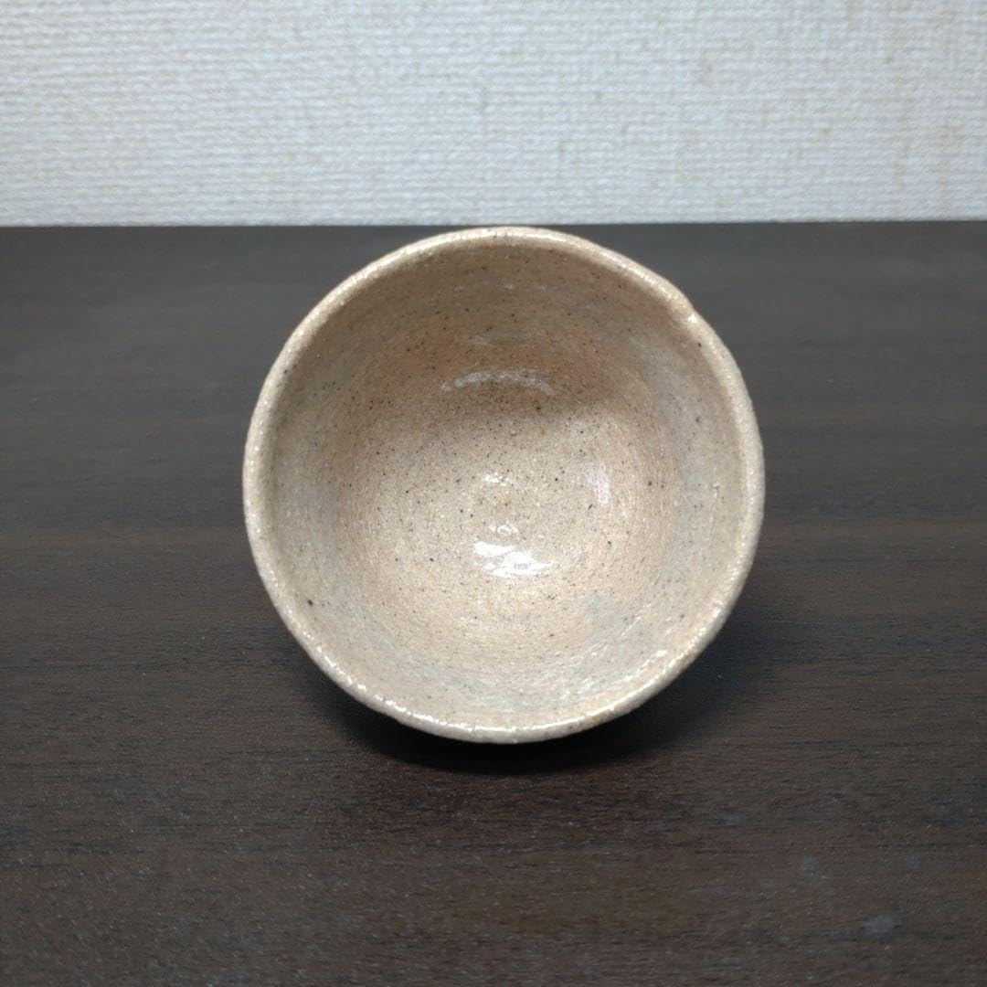 ぐい呑　人間国宝　田村耕一作 Amazon.co.jp: 人間国宝 田村耕一 作 鉄絵 ぐい呑 酒器 : ホーム