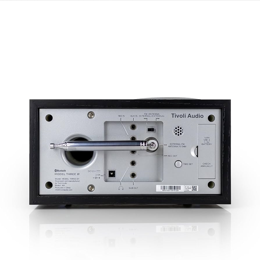 Tivoli Audio MODEL THREE BT ホワイト ステレオセット Model Three BT | モデルスリーBT | Tivoli Audio | Generate Design