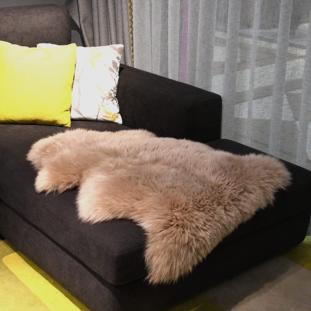 MZHTDPYM Genuine New Zealand Sheepskin Rug Locker Rug Motorcycle Seat Cover Sheep, Sheepskin for Bed Sores Medical, Soft and Fluffy Rugs in Bedroom, Living Room, Nursery (Bean Colour)