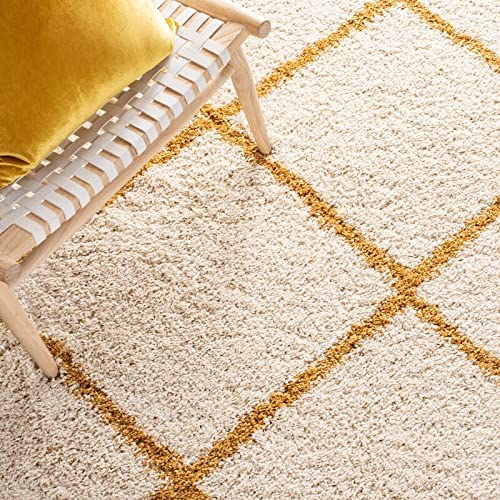 Image of Round Shaggy Fur Rugs and Carpet for Bedroom, Living Room (8x8 Feet Round, Ivory & Gold)