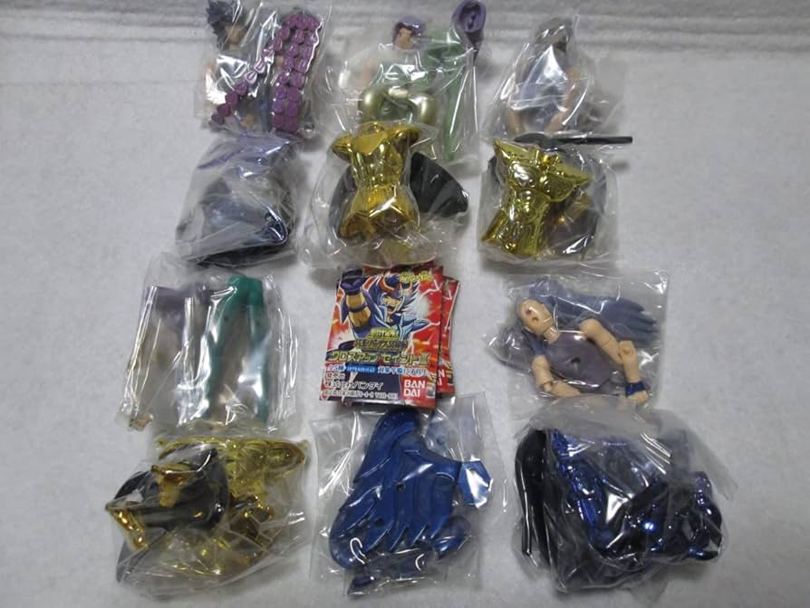 Amazon | 聖闘士星矢 クロスアップセイントⅢ 全5種 フィギュア 黄金聖