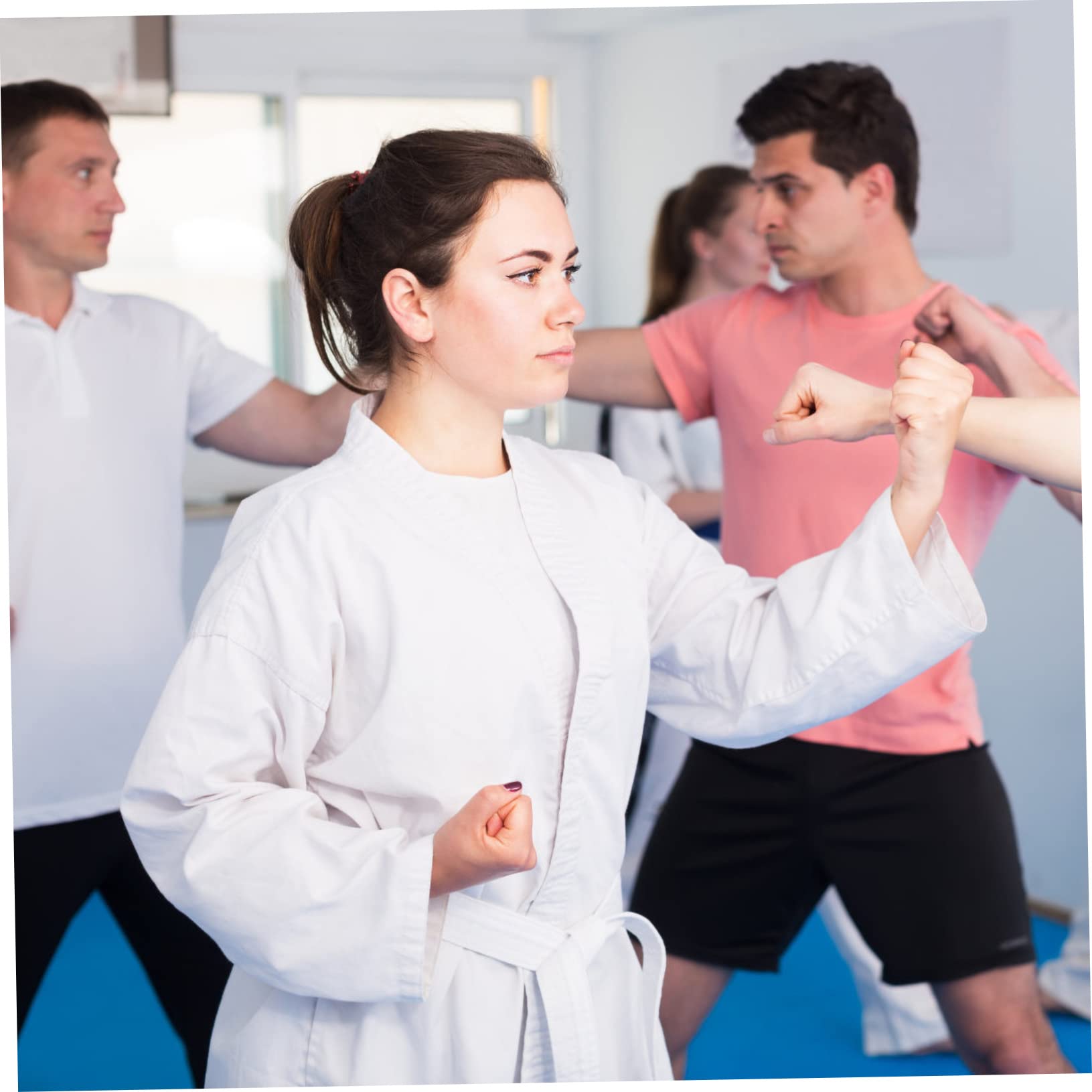 COLLBATH Uniforme da Karate per Adulti, Taekwondo, Poliestere Bianco Pantaloni Coulisse e Cintura Elastica, per Allenamento e Competizione