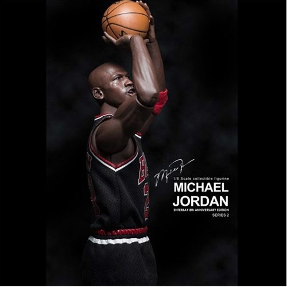 NBA Collection Real Masterpiece aksiyon figürü 1/6 Michael Jordan