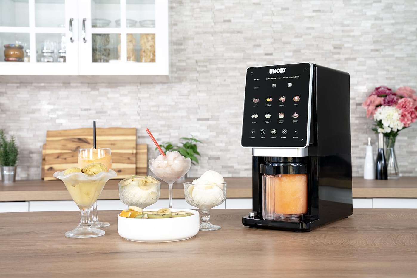 Unold Eismaschine Cream Dream 48805, 3x 500 ml Behälter, 8 Programme, Touchscreen, für Eiscreme, Gelato, Sorbet & Frozen Drinks, entnehmbares Messer