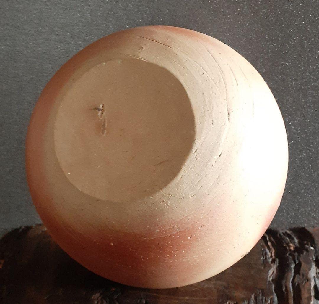 岡山県重要無形文化財【伊勢崎満】造　備前壺　共箱　父　伊勢崎陽山　弟　伊勢崎淳 Amazon.co.jp: 岡山県重要無形文化財伊勢崎満造 備前壺 共箱 父