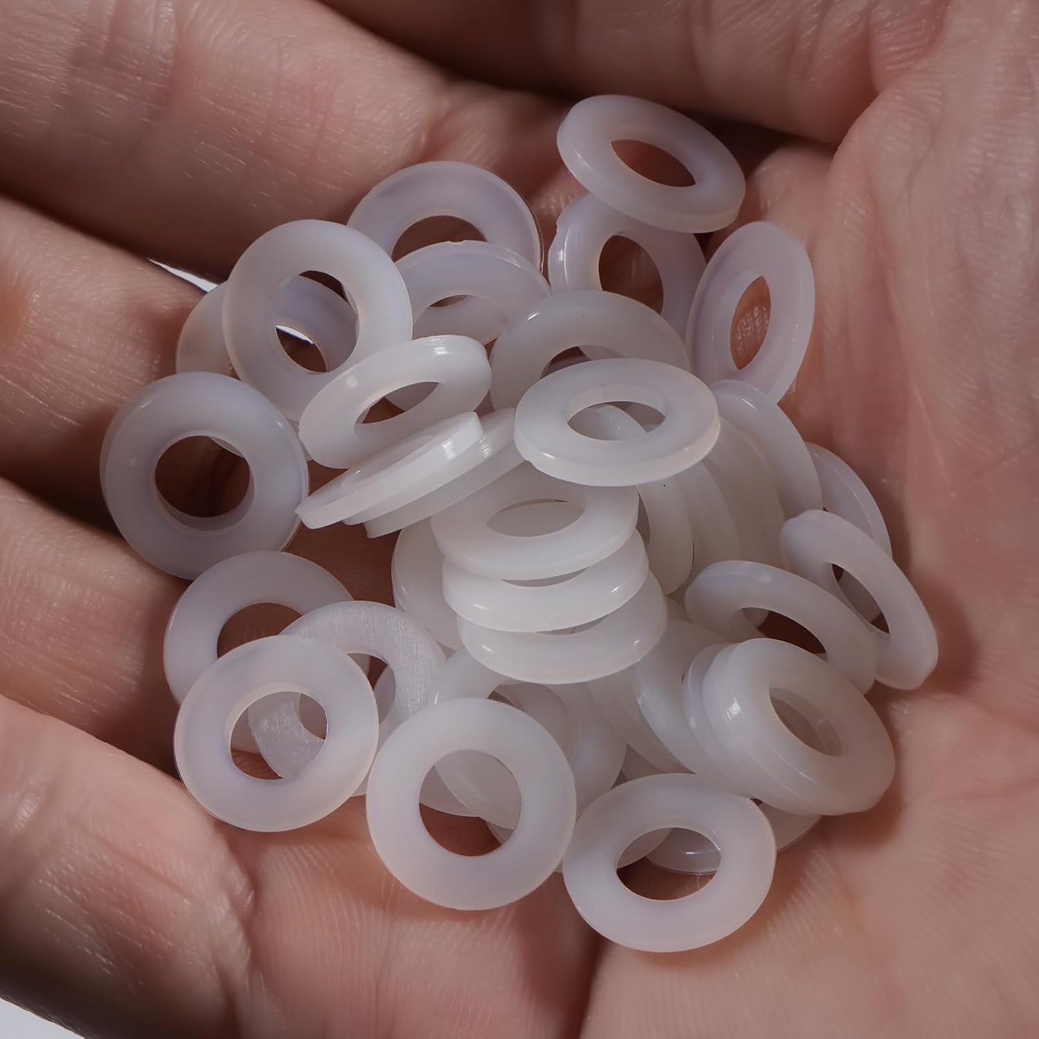 M6 White Nylon Washers, 6mm ID, 12mm OD, 1.2mm Thickness, Plastic Flat Round Washers, 200 Pieces Nylon Washer Hardware Set