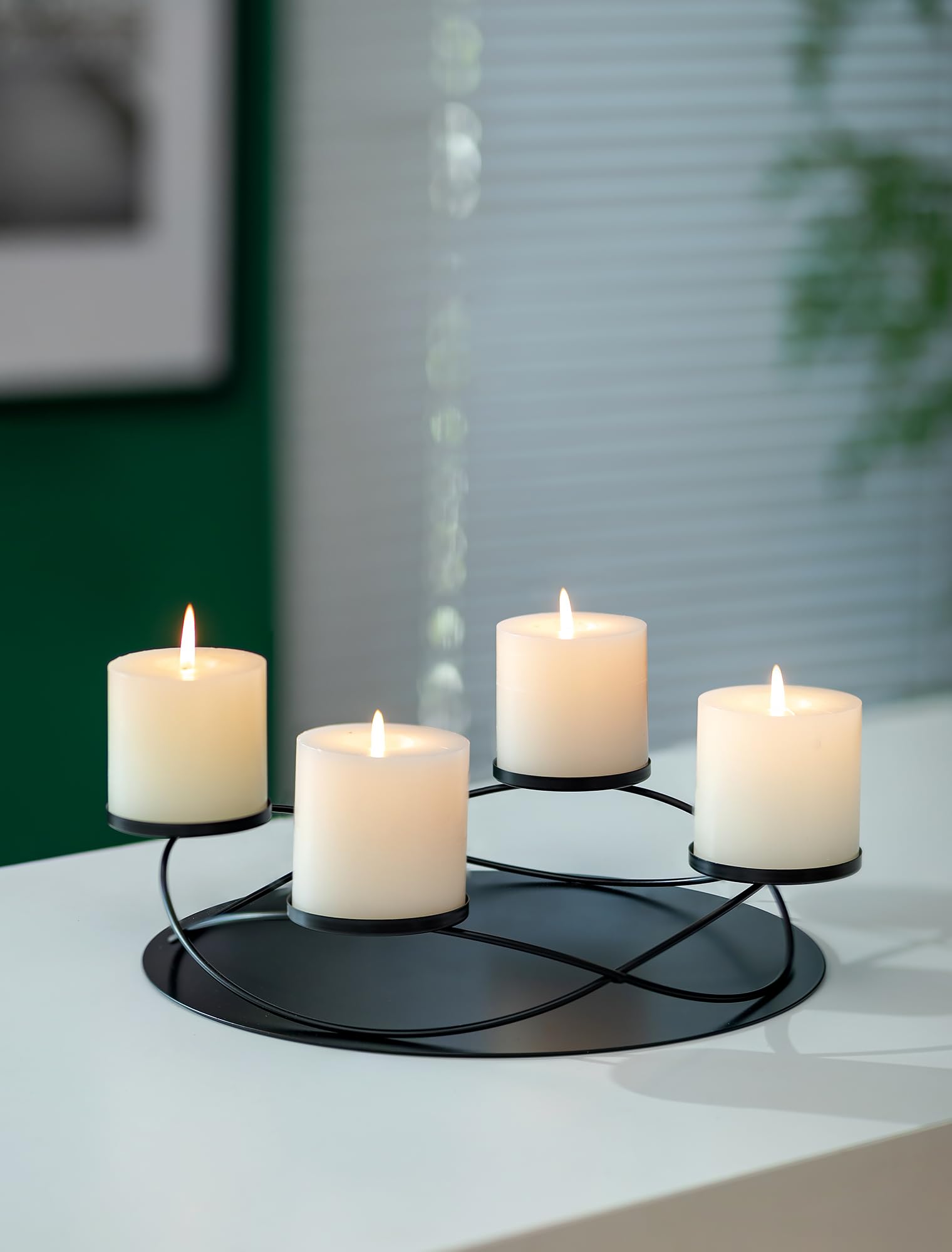 Romadedi Couronne De L'Avent Moderne Ronde En Métal: Support De Couronne De L'Avent Mat Noir 30 Cm Pour 4 Bougies 8 Cm - Arrangement D'Avent Scandinave Minimaliste Pour Table