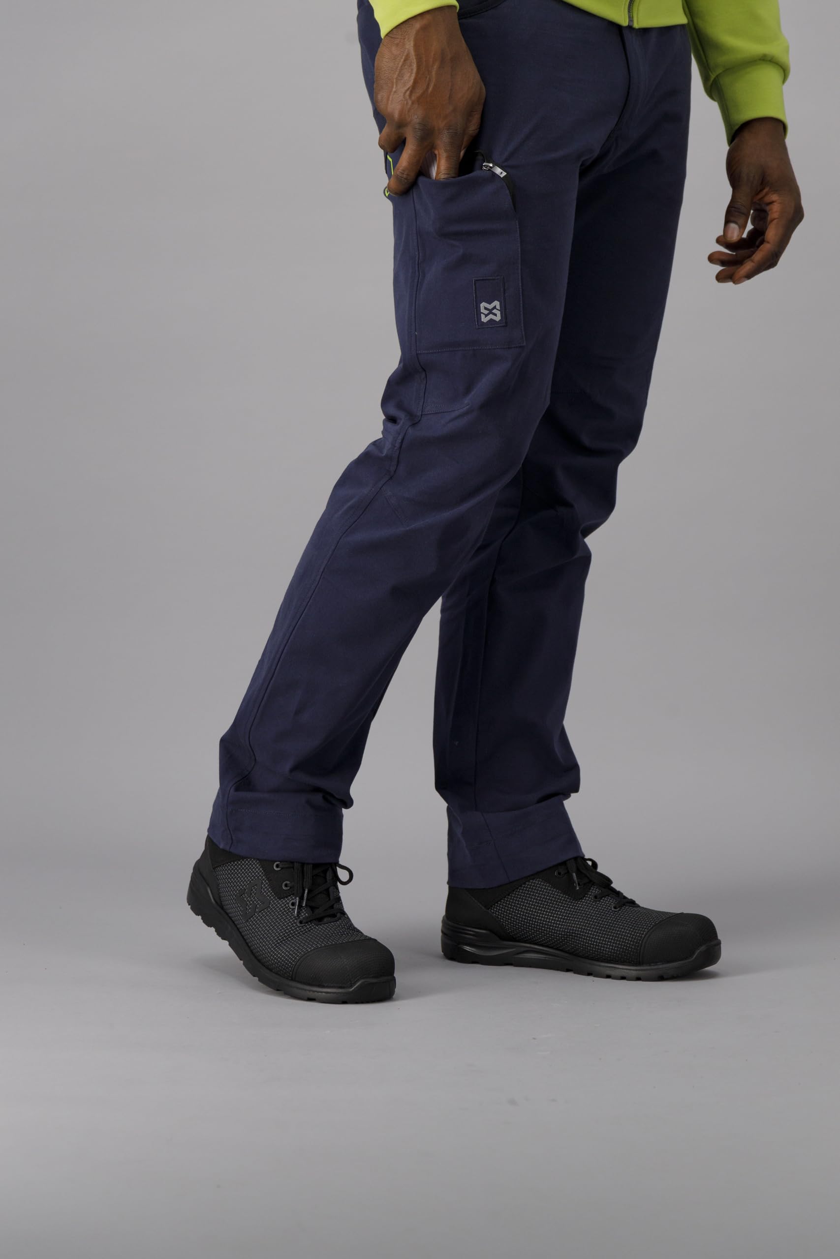 WÜRTH MODYF Arbeitshose Fusion - professionelle Arbeitshose für Herren - Bundhose mit Reißverschluss - in den Größen 24-118 in Marineblau und weiteren Farben