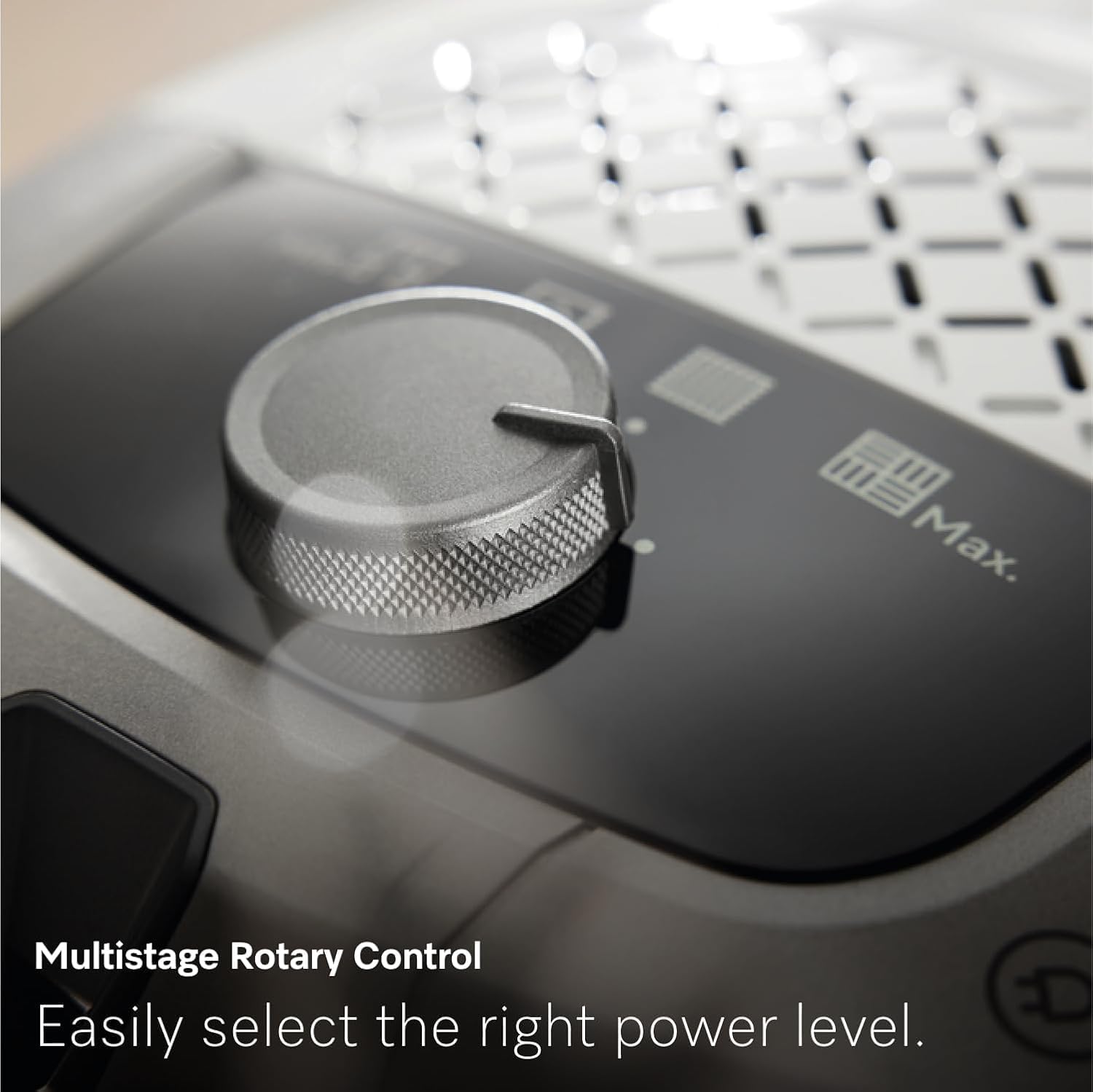 Miele Guard S1 Parquet Flex Bagged Canister Vacuum Cleaner with AirClean Plus Filter, Parquet Twister Brush, FiberTeQ Universal Floorhead & XL Flexible Crevice Tool – Brilliant White