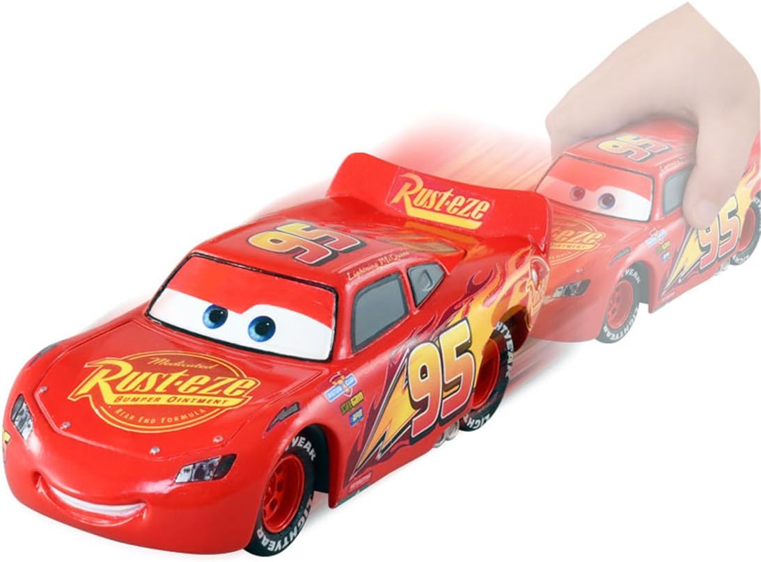 Amazon ディズニー カーズ おしゃべりダッシュ ライトニング マックィーン スタンダードタイプ ミニカー ダイキャストカー ホビー
