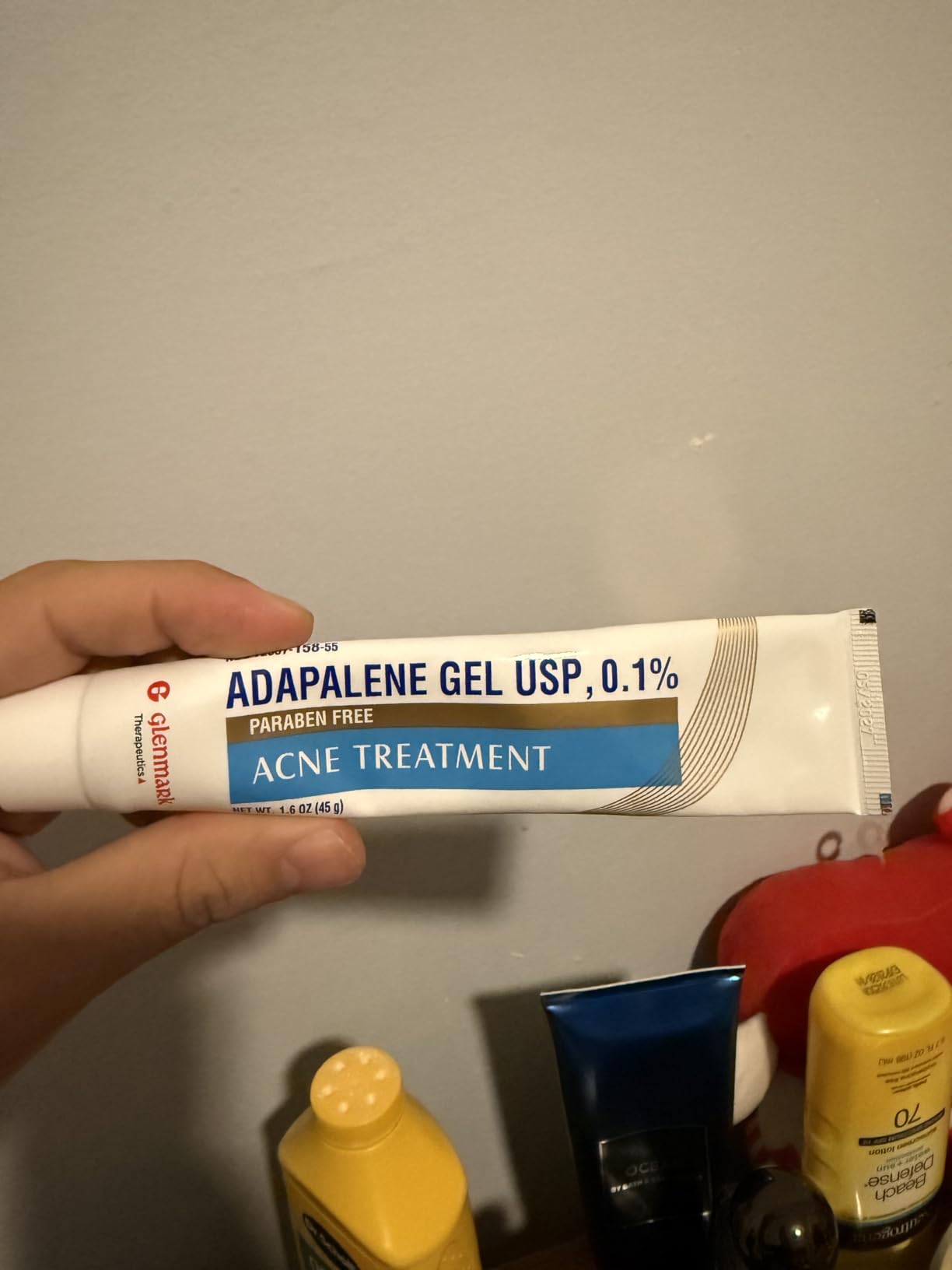Glenmark Therapeutics Adapalene Gel 0.1% Acne Treatment, Paraben Free Topical Retinoid Cream for Face, Helps Clear and Prevent Acne and Clogged Pores, 15g Tube