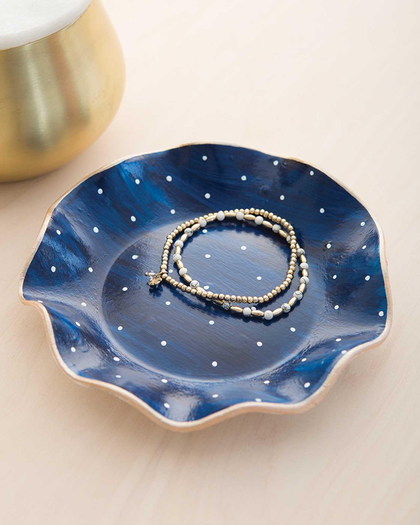 Artisan Air-Dry Clay: The Beginner’s Guide to Easy, Inexpensive & Stylish No-kiln Pottery