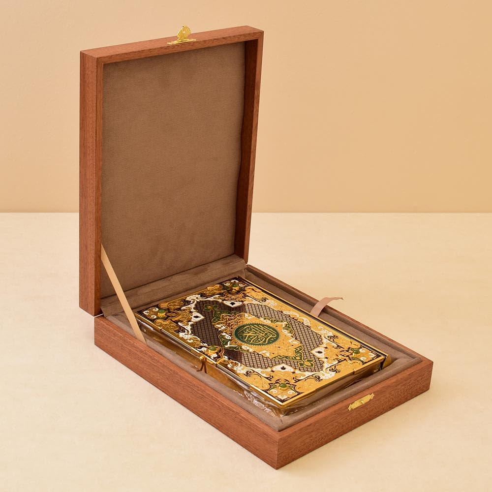 Pegasus Leaders Luxury Islamic Quran in Arabic decorated