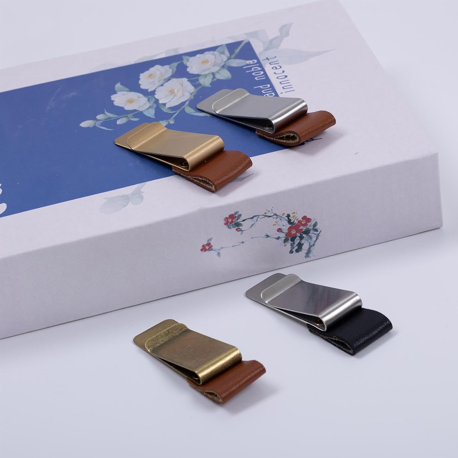 PU Leather Pen Holder with Clips, 4Pcs, 4 Colors image 3