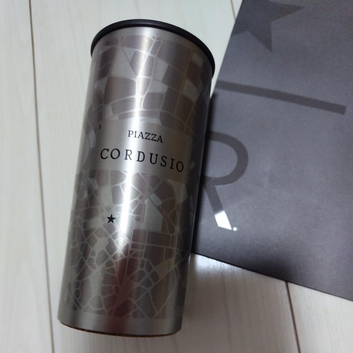 スターバックス リザーブロースタリー　ミラノ　エプロン スターバックス リザーブロースタリー ミラノ エプロン - メルカリ
