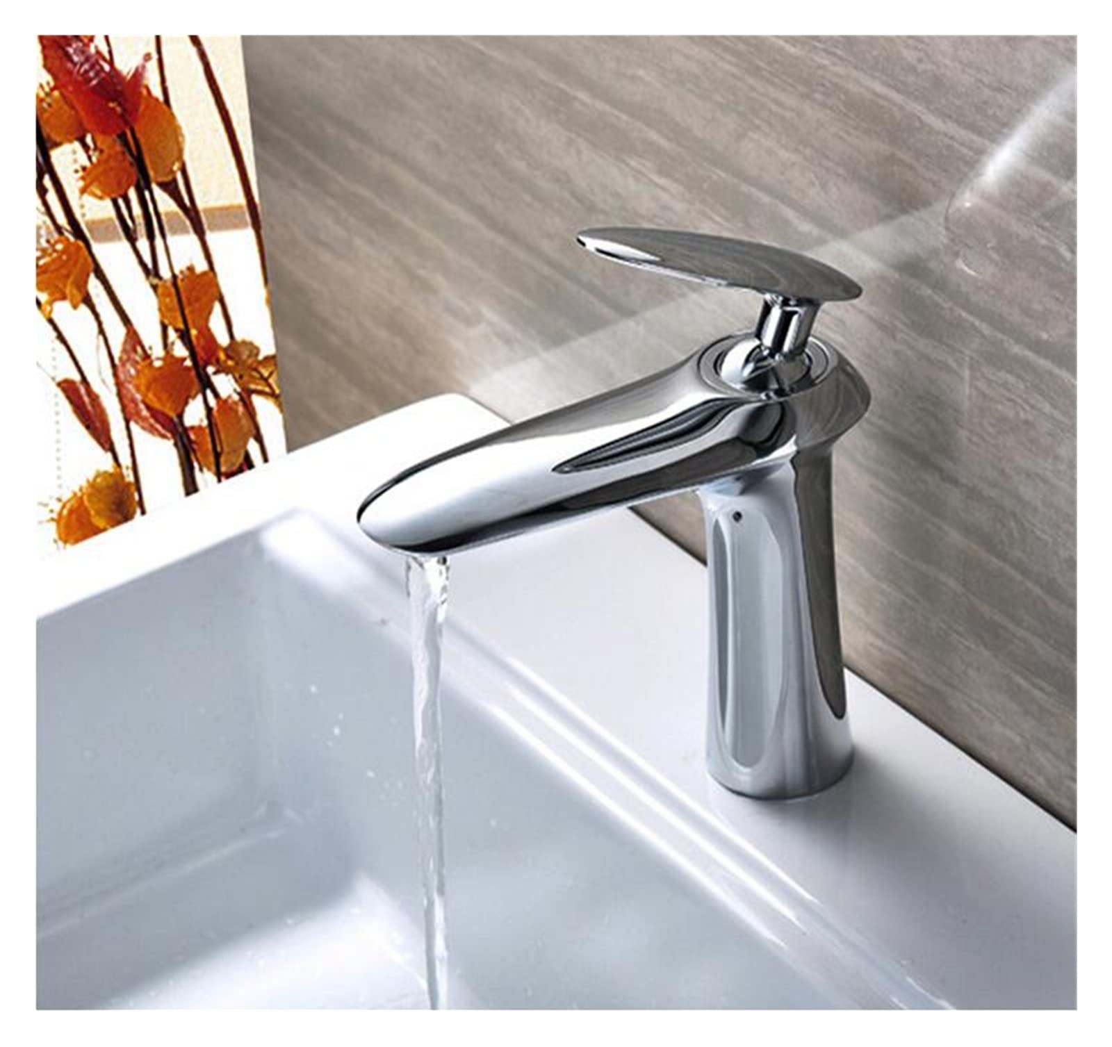 Mitigeur de salle de bain chrome haut de gamme au design épuré et durable