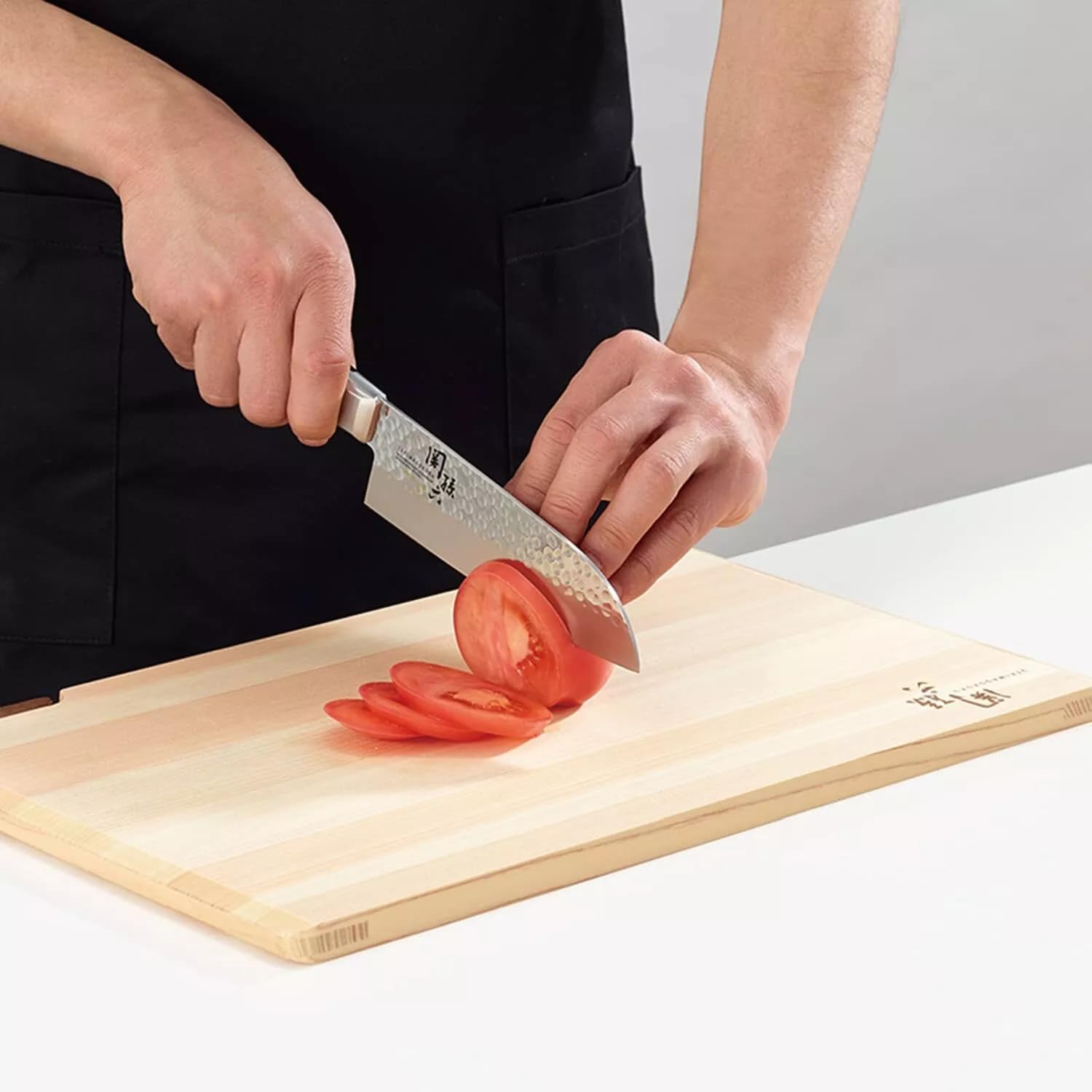 Kai Corporation KAI AB5457 Small Santoku Knife Seki Magoroku Imayo