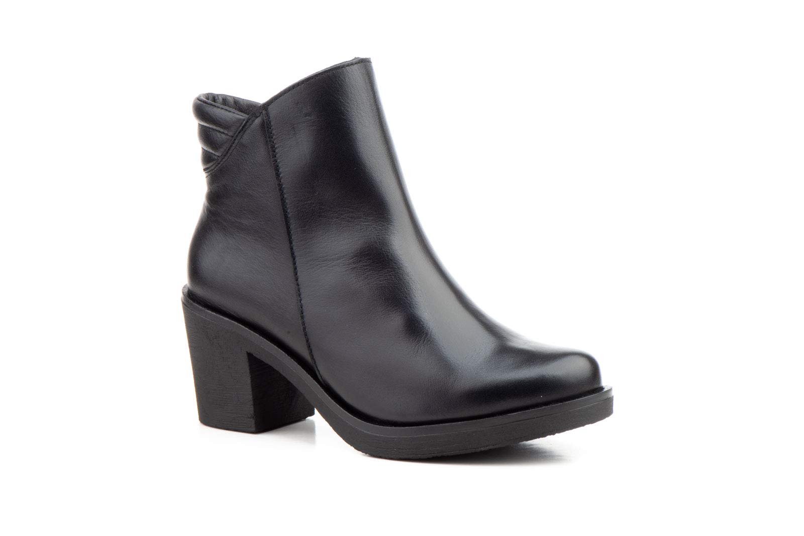 Botines mujer de piel con tacón o plataforma Botín cómodo de invierno y otoño Calzado artesanal de España tipo cuña o camperos en ante y cuero Elegantes e informales