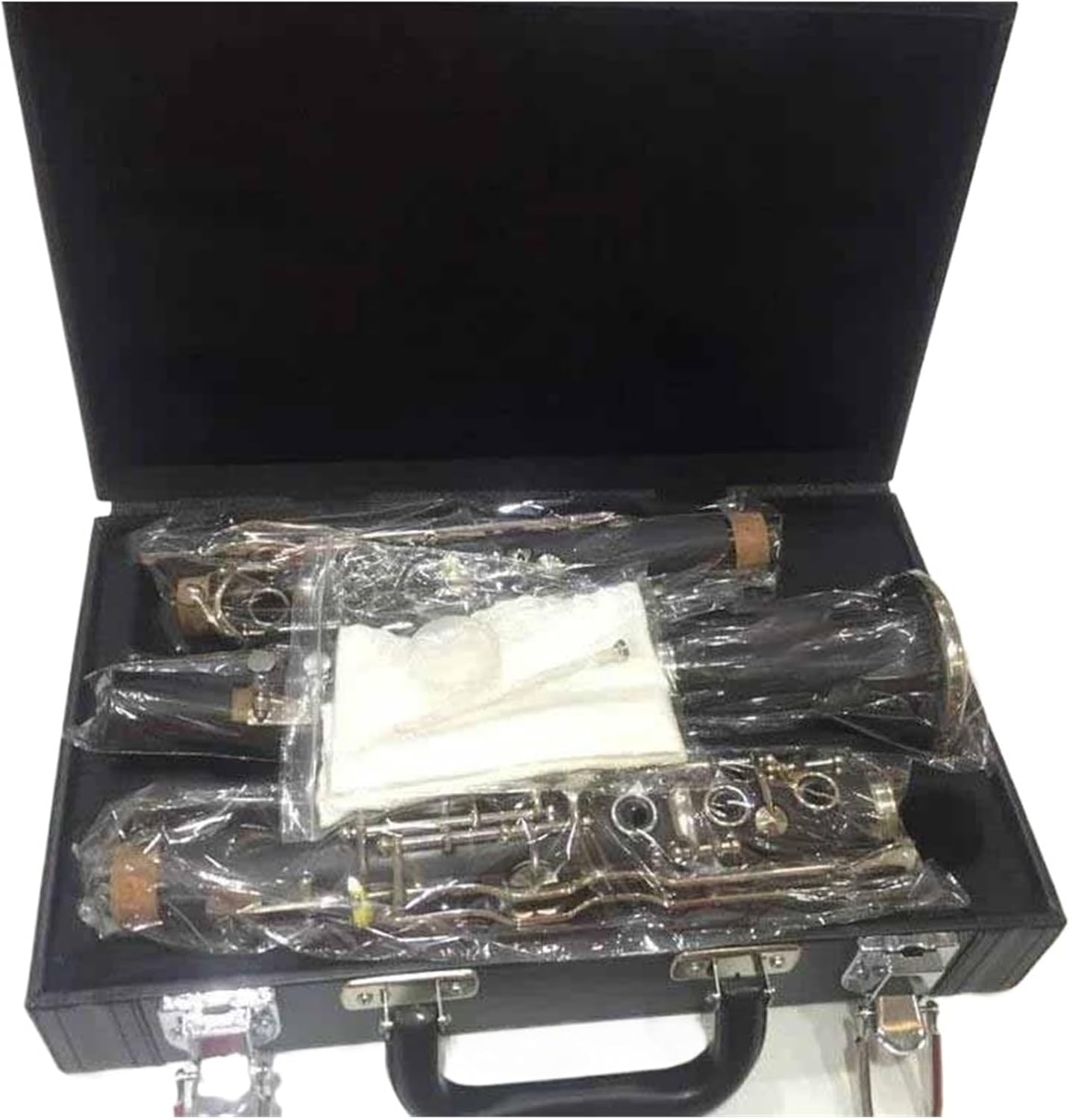 Clarinet For Professional Musicians And Student Beginners