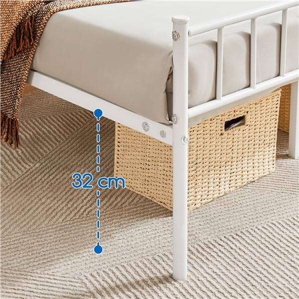 Built-in slats prevent mattress sliding