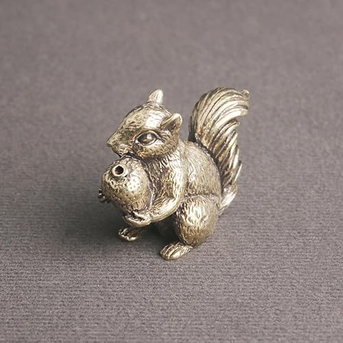 Miniatura 3 de VOSAREA Figura vintage de latón, estatua de ardilla en miniatura, escultura de ardilla pequeña, escultura de ardilla hecha a mano, adorno de estatua