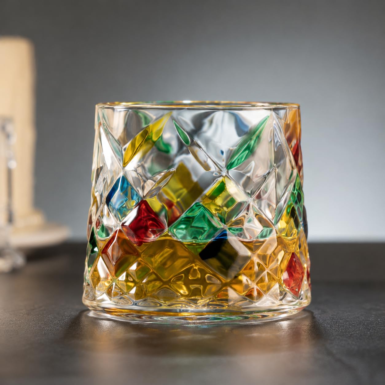 predolo Handbemalte Weingläser Set, Farbige Trinkgläser handgemalt, Geschenkbox für Weiß- & Rotwein, für Dinnerparty & gesellige Abende, Klassische helle Farbe