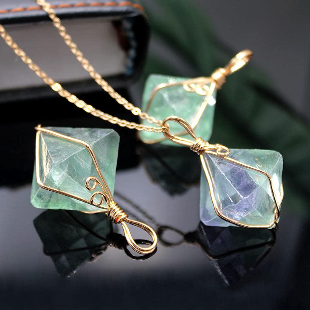 Collier 3 Rangs En Fluorine Naturelle – 675 Carats – Violet Et Vert – Fermoir Fluorine – Fait Main