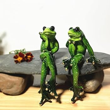 カエルの置物座っている彫刻 Amazon.co.jp: Angoily 2個 座っているカエルの像 庭のカエルの